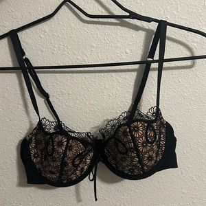 Victoria’s Secret Very Sexy Black Lace Bra Size 36B